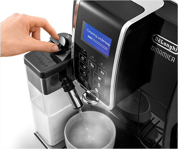 Automātiskā piena sistēma “LatteCrema” Automātiskā piena sistēma “LatteCrema”